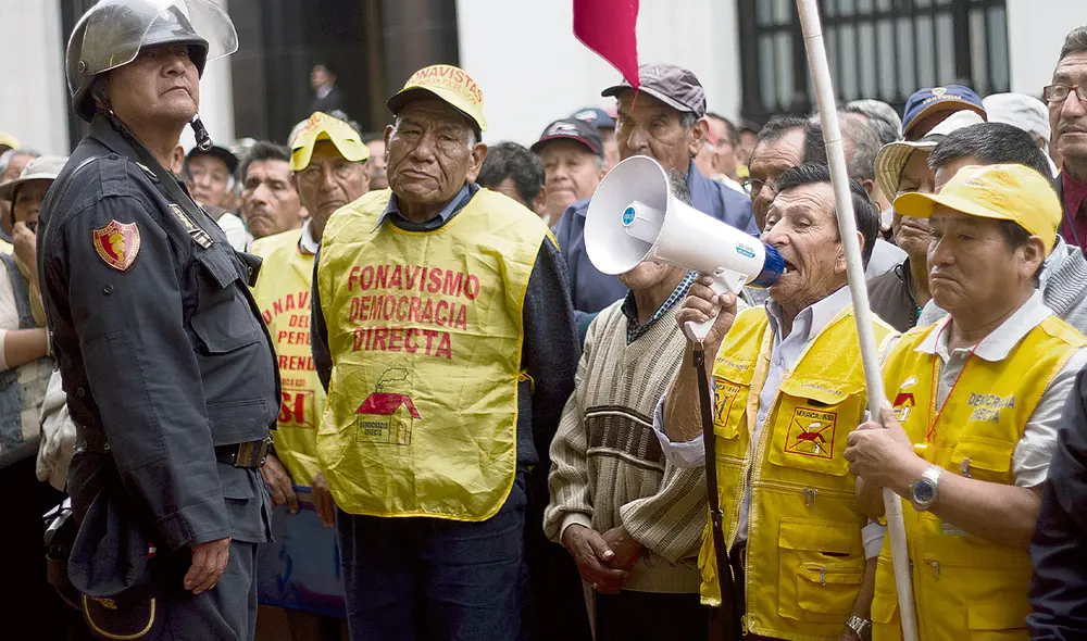 Postergados. La deuda total a fonavistas es solo de S/6.000 millones, según decisión del TC. Foto: La República