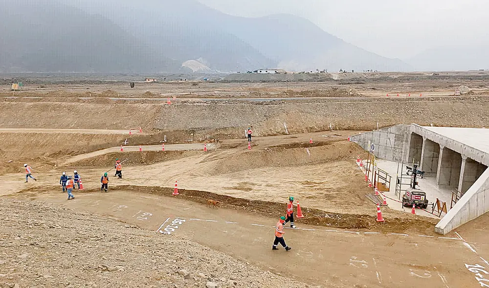 Avances. Se tiene previsto que las obras de la quebrada El León culminen a finales de año. Foto: Sergio Verde/La República Avances. Se tiene previsto que las obras de la quebrada El León culminen a finales de año. Foto: Sergio Verde/La República