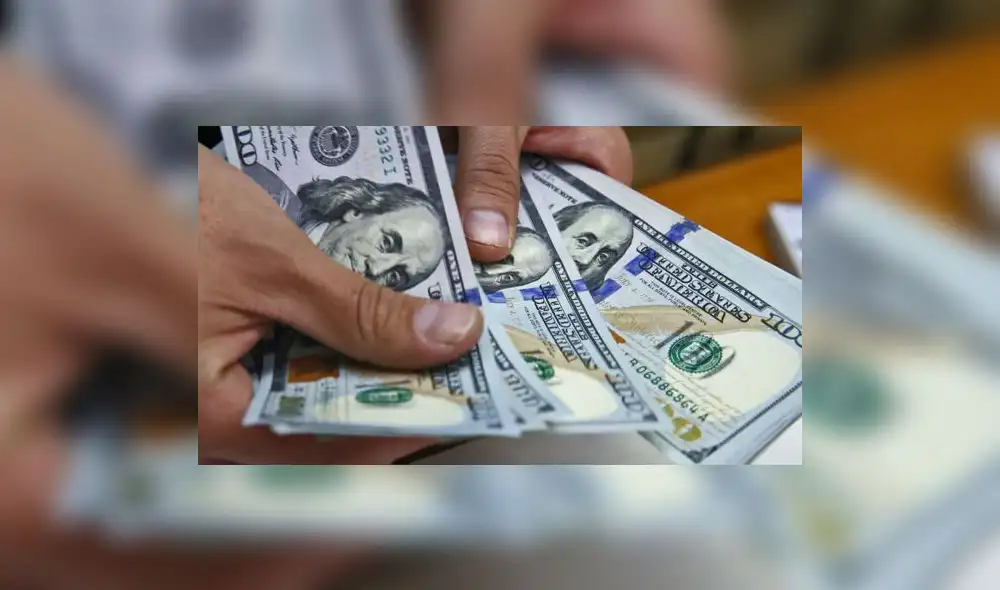 El dólar en el mercado bancario se situaba en S/3,6660 la compra y S/3,7330 la venta en el BCP. Foto: Andina El dólar en el mercado bancario se situaba en S/3,6660 la compra y S/3,7330 la venta en el BCP. Foto: Andina