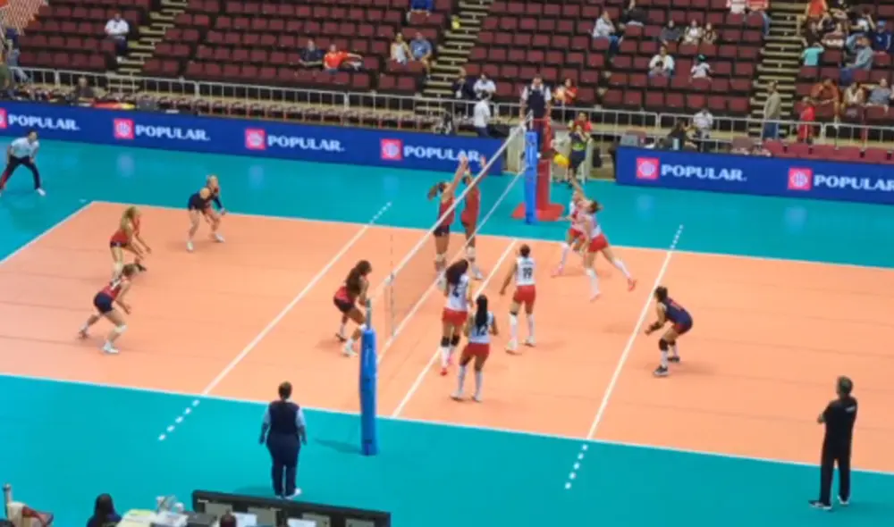 La selección peruana de voley perdió 3-0 en su debut por la Copa Panamericana. Foto: captura Zona Zaguera La selección peruana de voley perdió 3-0 en su debut por la Copa Panamericana. Foto: captura Zona Zaguera