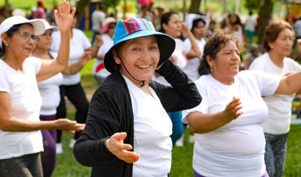 Los adultos mayores son miembros muy importantes de la sociedad. Foto: Andina