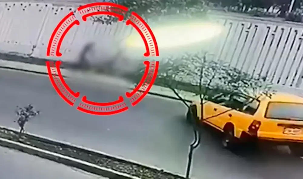 Los testigos del accidente afirman que el chofer mostraba signos de ebriedad. Foto: La República Los testigos del accidente afirman que el chofer mostraba signos de ebriedad. Foto: La República