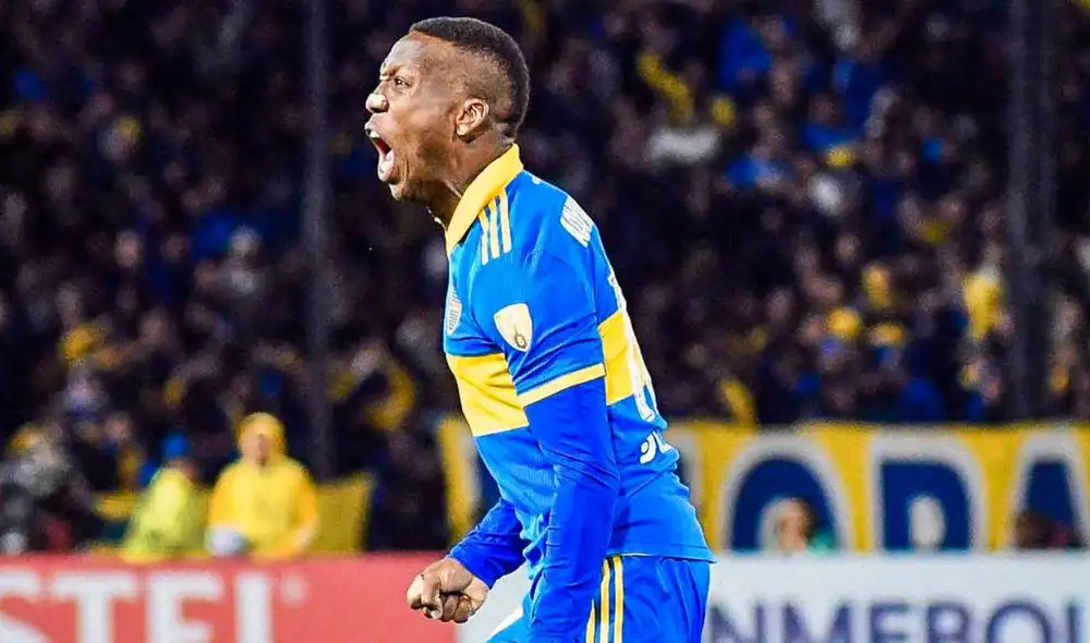 La gran figura de Boca Juniors. Luis Advíncula hizo una asistencia y gol en el duelo ante Nacional. Foto: Twitter.
