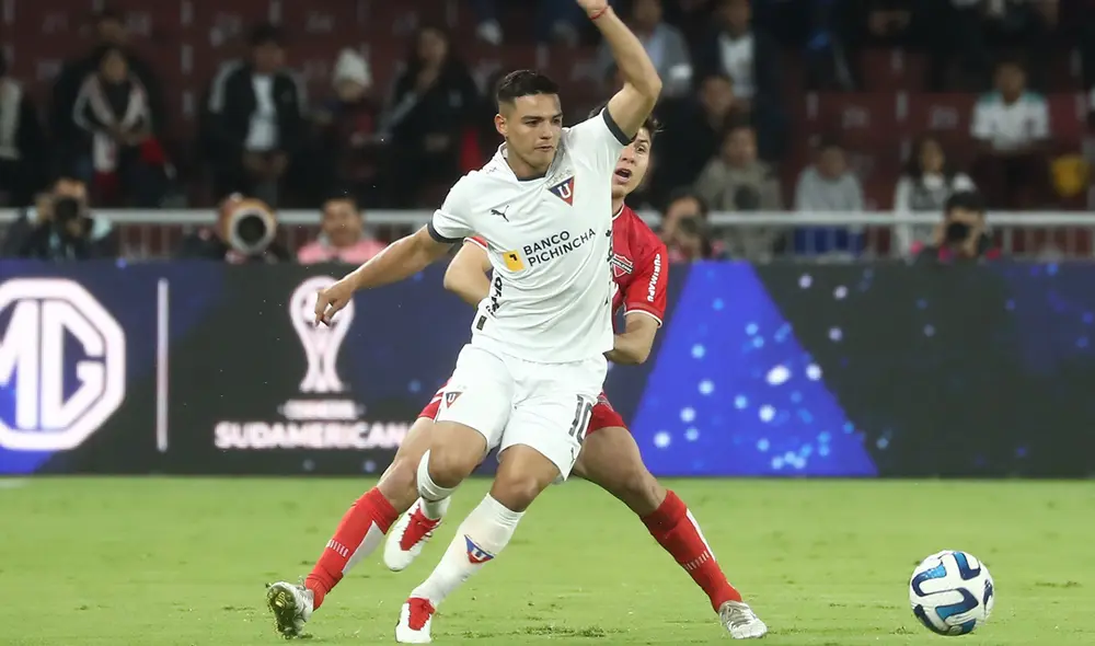 LDU se medirá ante Sao Paulo en los cuartos de final de la Sudamericana. Foto: EFE.