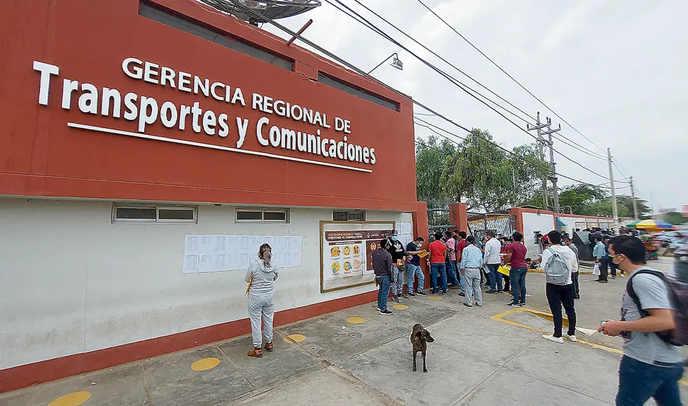 En la mira. Nuevo caso de irregularidades involucra a exfuncionarios y servidores de GRTC . Foto: Clinton Medina/La República
