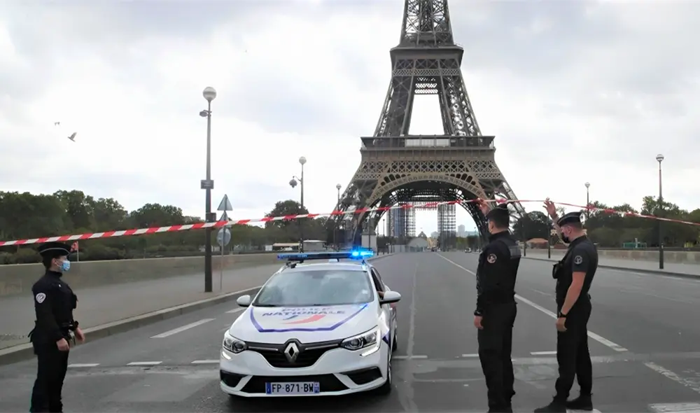 La última vez que evacuaron la Torre Eiffel fue en septiembre de 2020. Foto: El Periódico Mediterráneo - Video: Antena 3 La última vez que evacuaron la Torre Eiffel fue en septiembre de 2020. Foto: El Periódico Mediterráneo - Video: Antena 3