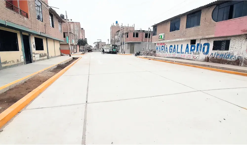 Denuncia. Trabajos de pistas y veredas en las cuadras 3 y 4 de Jorge Chávez con rajaduras. Foto: difusión