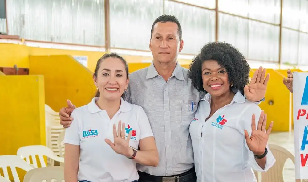 El dirigente político Pedro Briones fue asesinado por un impacto de bala. Foto: @PaolaCabezasC/Twitter - Video: RT El dirigente político Pedro Briones fue asesinado por un impacto de bala. Foto: @PaolaCabezasC/Twitter - Video: RT