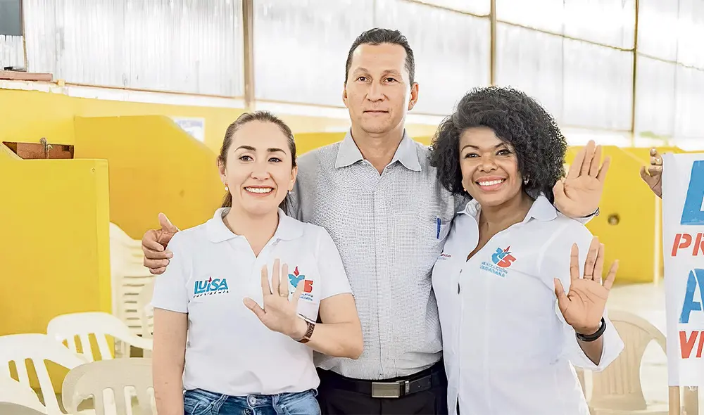 Líder correísta. Pedro Briones en una de sus últimas fotos de campaña en Esmeraldas. Foto: difusión