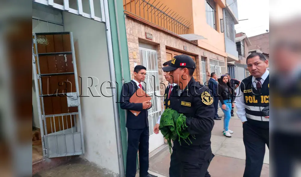Uno de los suboficiales de la escuela Herederos del Bicentenario es trasladado a la Depincri de Comas. Foto: Bella Alvites/La República - Video: difusión