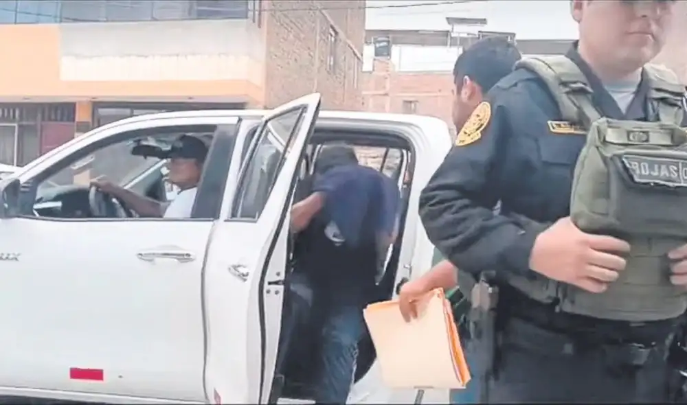 Detenidos. Los malos policías son investigados por cohecho propio y serían dados de baja. Foto: difusión Detenidos. Los malos policías son investigados por cohecho propio y serían dados de baja. Foto: difusión