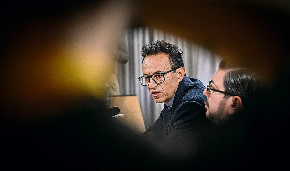 En la mira. Christian Zurita trabajó hombro a hombro con Villavicencio. Ahora asumió reemplazarlo como candidato. Foto: AFP En la mira. Christian Zurita trabajó hombro a hombro con Villavicencio. Ahora asumió reemplazarlo como candidato. Foto: AFP