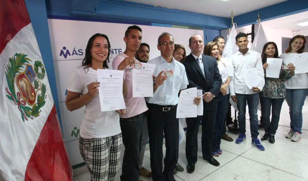 El Permiso Temporal de Permanencia (PTP) es fundamental para evitar multas o sanciones por quedarte en Perú. Foto: Perú OEA El Permiso Temporal de Permanencia (PTP) es fundamental para evitar multas o sanciones por quedarte en Perú. Foto: Perú OEA