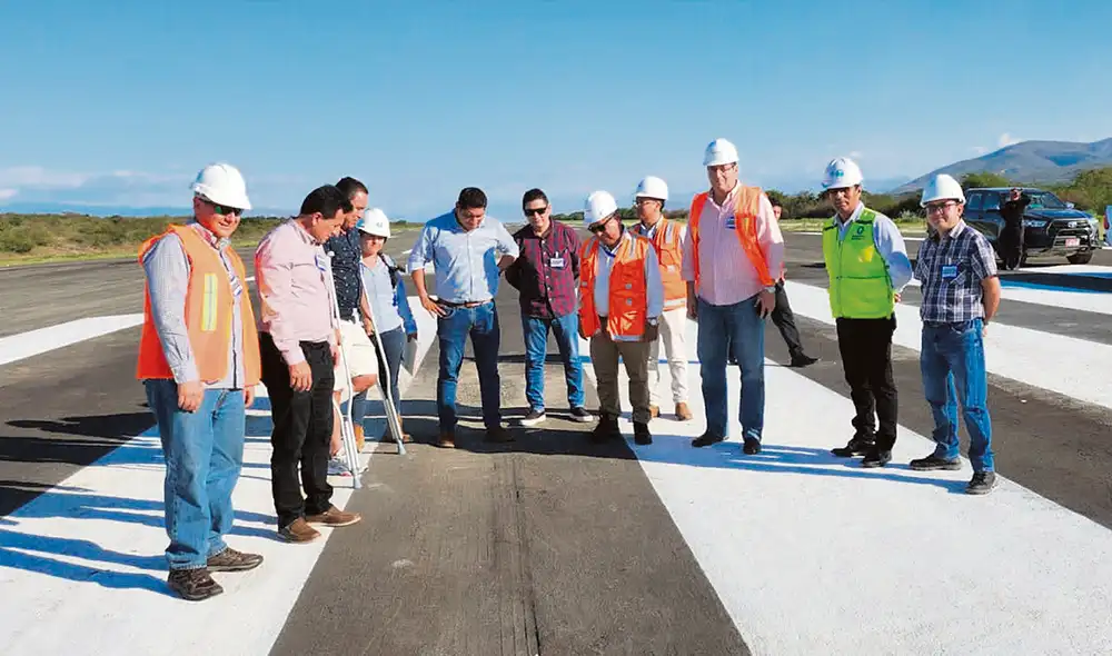 En sitio. Presidente de Corpac presenció labores en Jaén. Foto: difusión