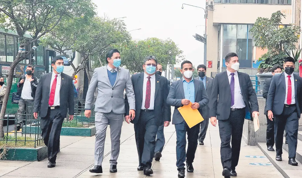 Cuestionados. Legisladores conocidos como ‘Los Niños’ alegan que suspensión partidaria no se hizo conforme a la norma. Foto: difusión