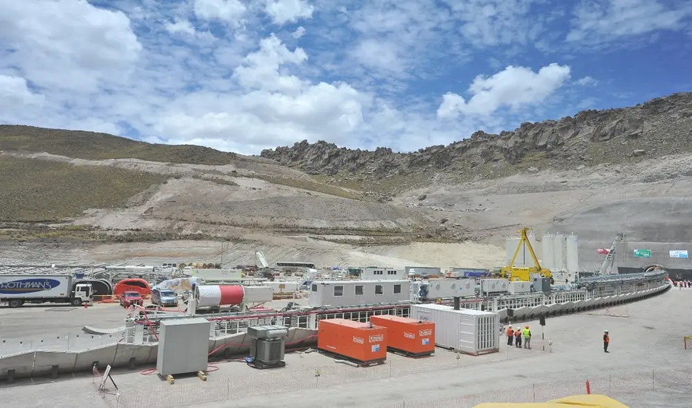 Obras de Majes II en Caylloma estan detenidas. Foto: La República Obras de Majes II en Caylloma estan detenidas. Foto: La República