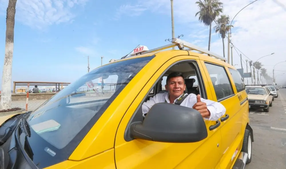 El curso de actualización de normas de tránsito se realizará de forma progresiva, de acuerdo al MTC. Foto: ATU