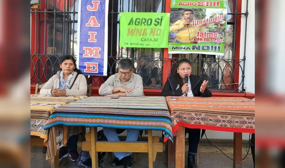 Reclamo. María Cerezo pide apoyo para atender a esposo.