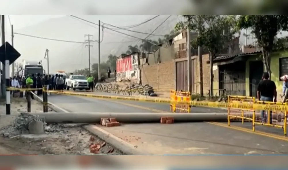 Luz del Sur ha lamentado las molestias por el incidente. Foto: captura Canal N| Video: Carretera Central Luz del Sur ha lamentado las molestias por el incidente. Foto: captura Canal N| Video: Carretera Central