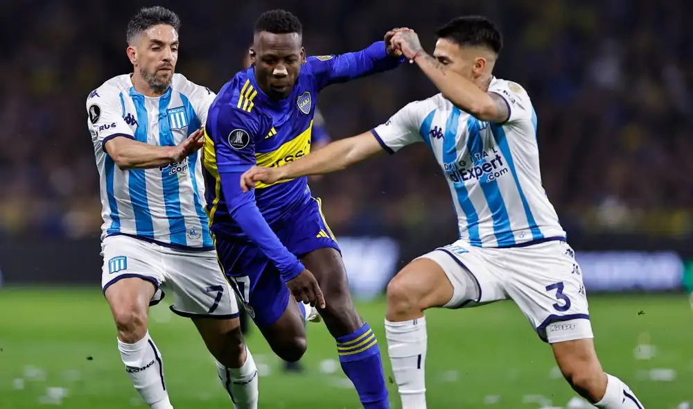Luis Advíncula es el goleador de Boca Juniors en la Libertadores. Foto: EFE