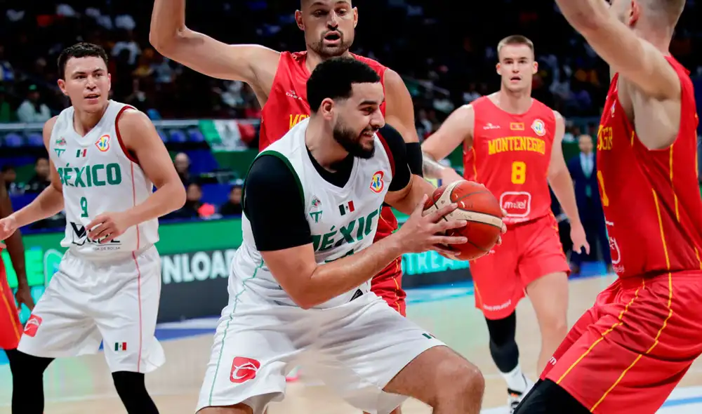 Los aztecas no pudieron sacar una gran victoria en su debut ante Montenegro. Foto: EFE