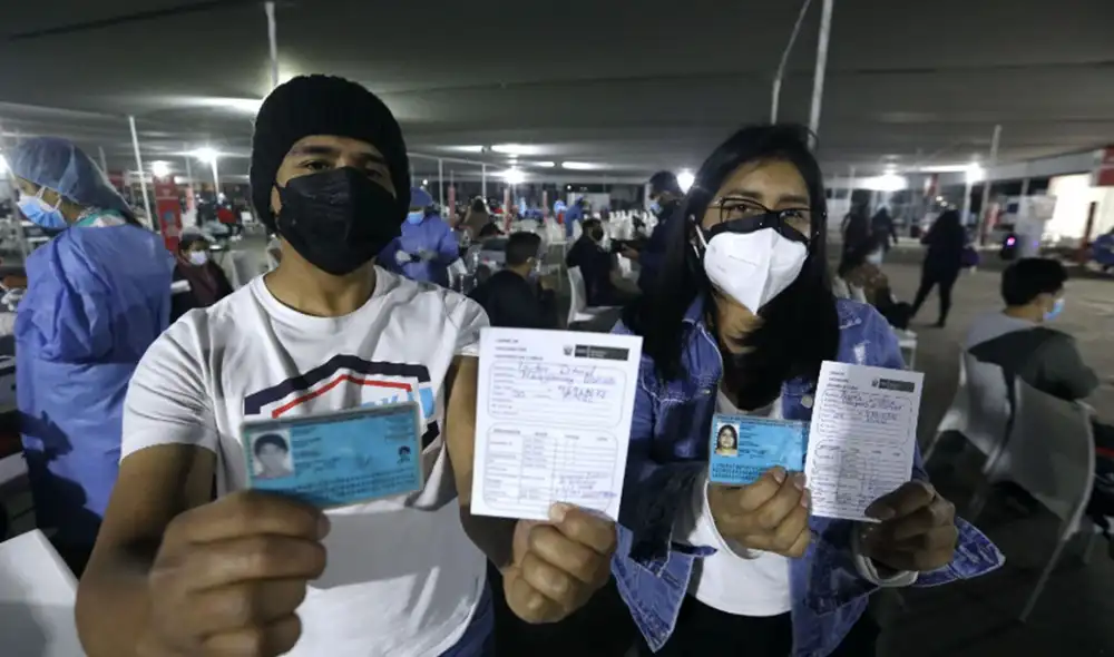 Conoce quiénes deben inocularse con la vacuna bivalente contra la COVID-19. Foto: Ministerio de Salud Conoce quiénes deben inocularse con la vacuna bivalente contra la COVID-19. Foto: Ministerio de Salud