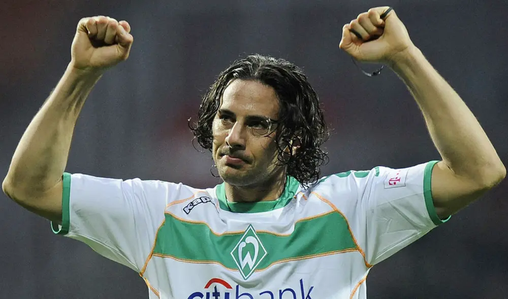 Claudio Pizarro debutó en la Bundesliga con Werder Bremen en la tempoerada 1999-00. Foto: AFP Claudio Pizarro debutó en la Bundesliga con Werder Bremen en la tempoerada 1999-00. Foto: AFP