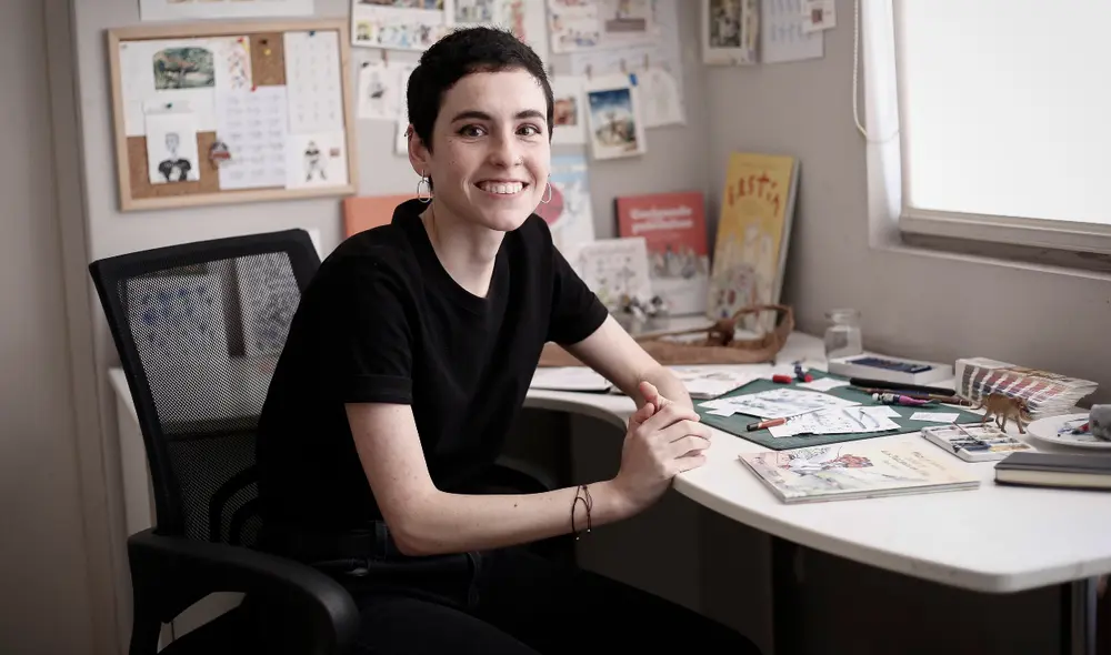 Dice que duerme a las diez de la noche y se levanta a las cinco. Frente al cliché del artista rimbombante y explosivo, Melissa Siles defiende su “caos organizado”, ese espacio donde divide el descanso y el trabajo. Foto: Marco Cotrina - La República Dice que duerme a las diez de la noche y se levanta a las cinco. Frente al cliché del artista rimbombante y explosivo, Melissa Siles defiende su “caos organizado”, ese espacio donde divide el descanso y el trabajo. Foto: Marco Cotrina - La República