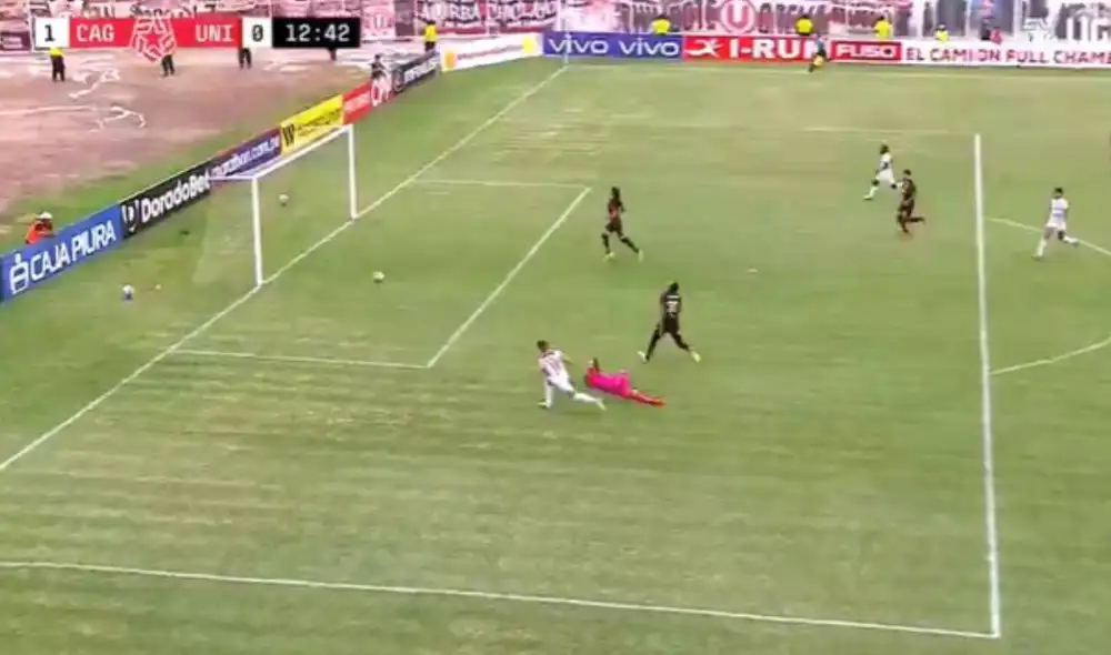 Bandiera abrió el marcador para los albos. Foto: captura/Liga 1 Max Bandiera abrió el marcador para los albos. Foto: captura/Liga 1 Max