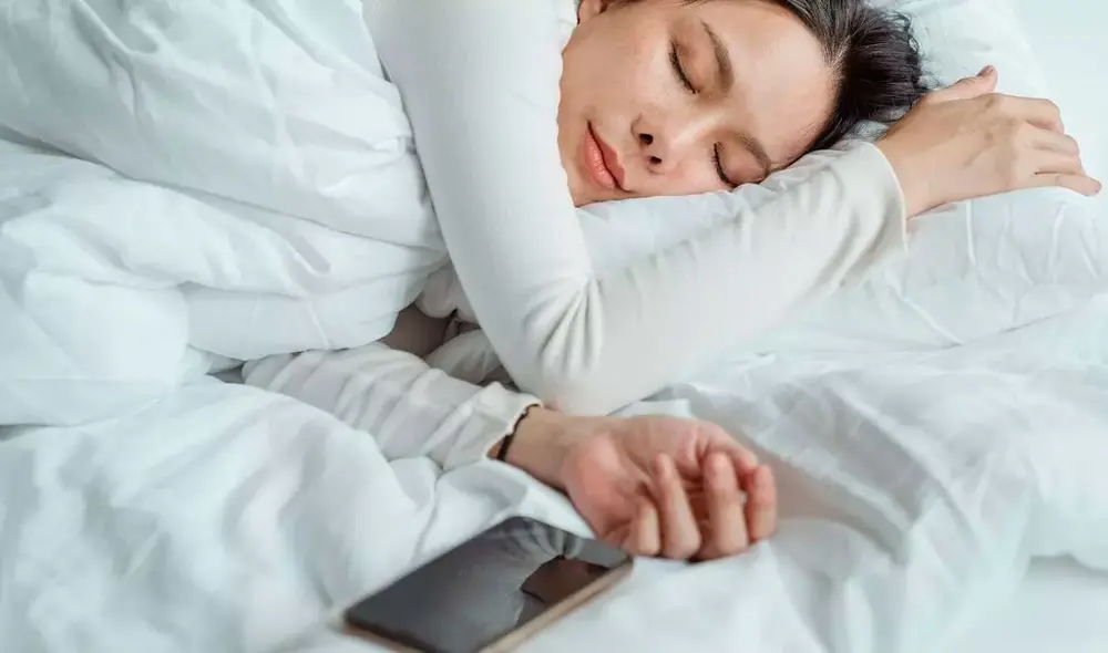 El sobrecalentamiento de la batería de tu smartphone no es recomendable. Foto: Movilzona