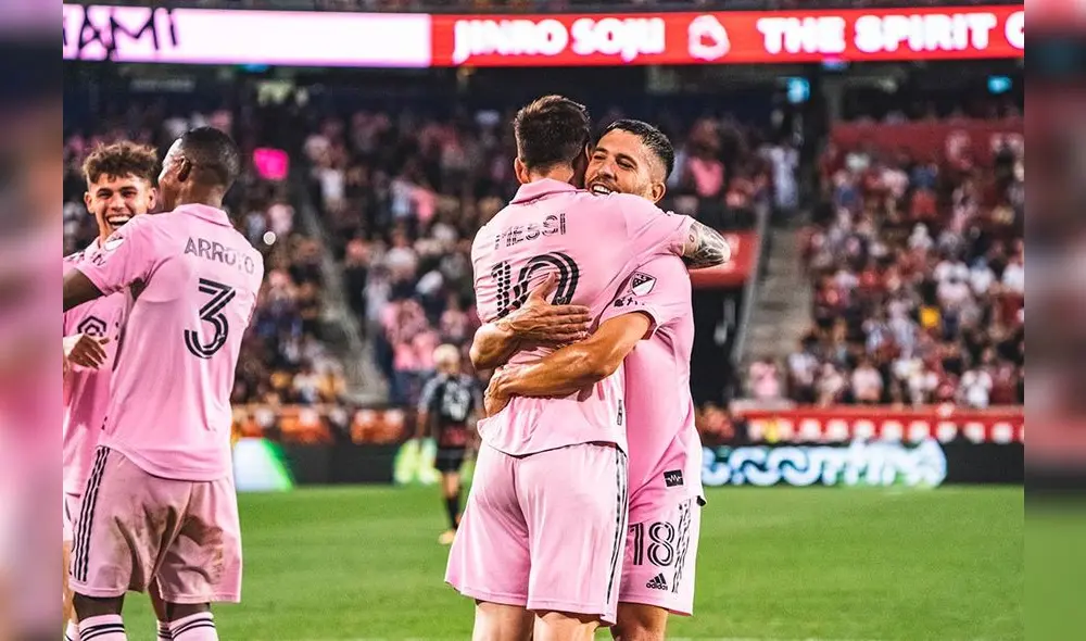 Lionel Messi y Jordi Alba tras triunfo de Inter Miami por la MLS. Foto: Inter Miami