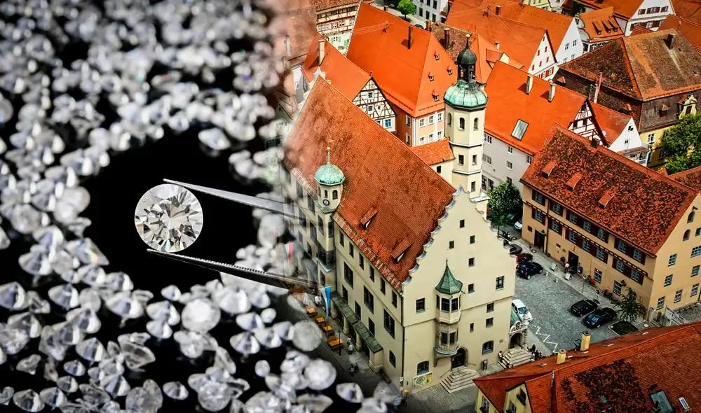 En Alemania, una pequeña ciudad alberga bajo su suelo 72.000 toneladas de una de las piedras más preciadas del mundo: los diamantes. Foto: composición LR/Romantische Straße En Alemania, una pequeña ciudad alberga bajo su suelo 72.000 toneladas de una de las piedras más preciadas del mundo: los diamantes. Foto: composición LR/Romantische Straße