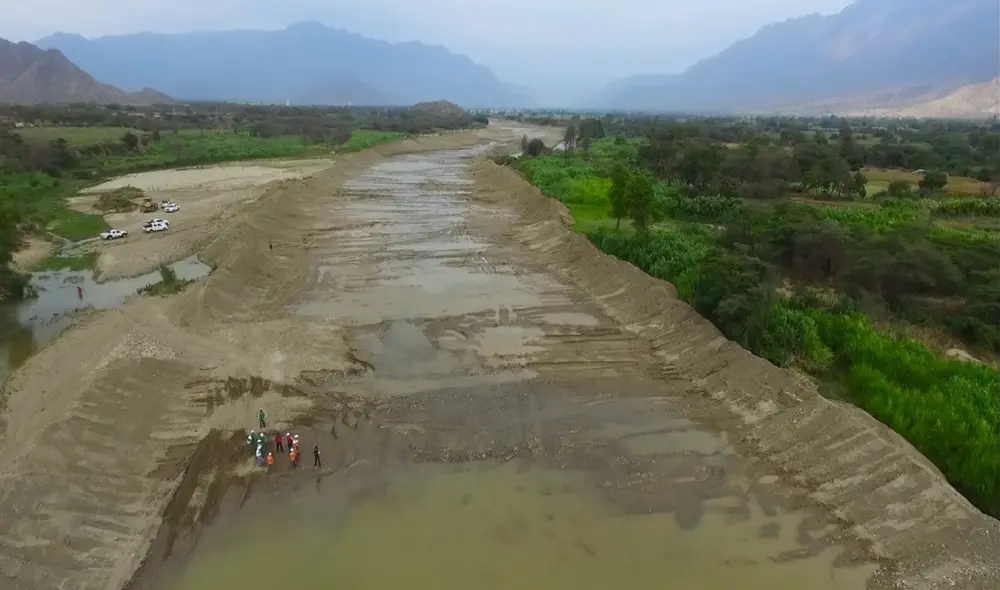 . Irregularidades en los trabajos ejecutados en el tramo II del río La Leche se vieron refl ejadas con inundaciones por ciclón Yaku. Foto: La República . Irregularidades en los trabajos ejecutados en el tramo II del río La Leche se vieron refl ejadas con inundaciones por ciclón Yaku. Foto: La República
