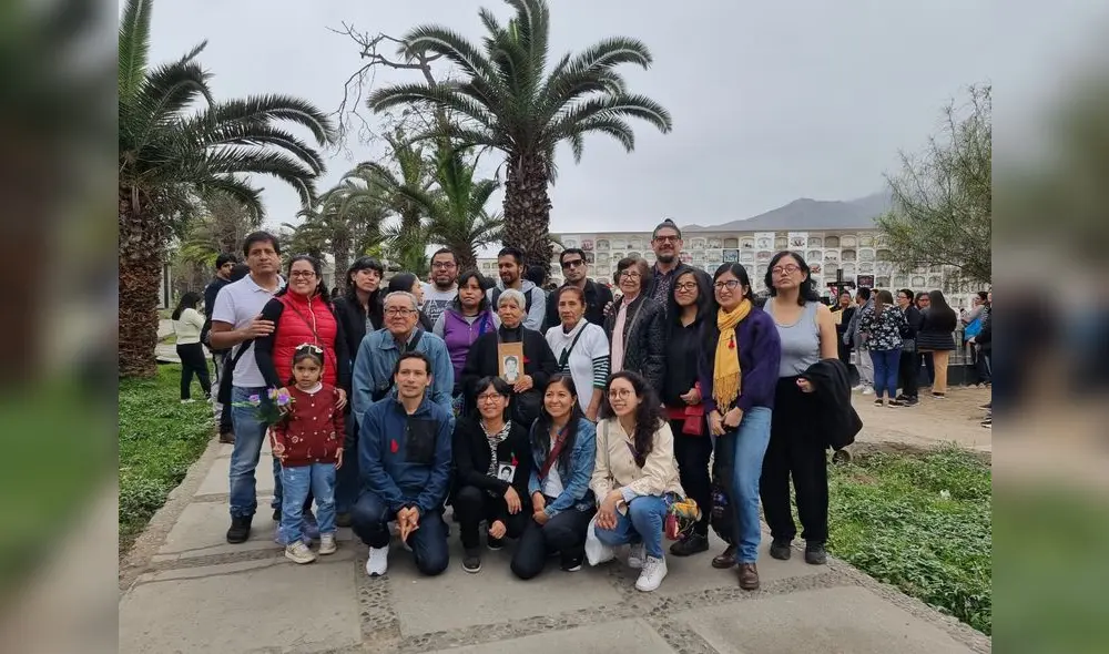 Raida Cóndor junto a otros familiares de las víctimas del caso La Cantuta. Foto y video: Rosa Quincho/ La República