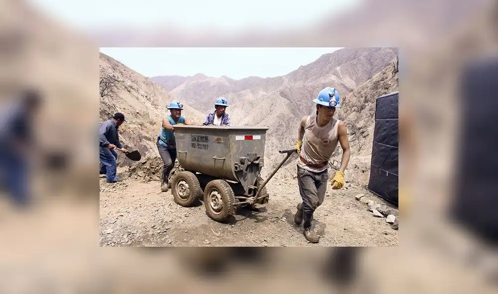 Créditos incluyen también a pequeños mineros y en vías de formalizarse Foto: Andina