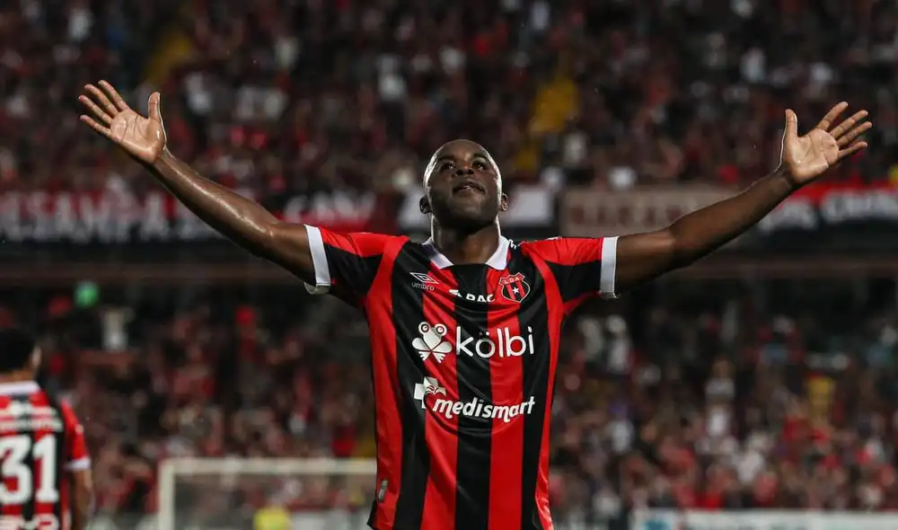 Alajuelense es el líder del fútbol de Costa Rica con 17 puntos. Foto: LDA. Alajuelense es el líder del fútbol de Costa Rica con 17 puntos. Foto: LDA.