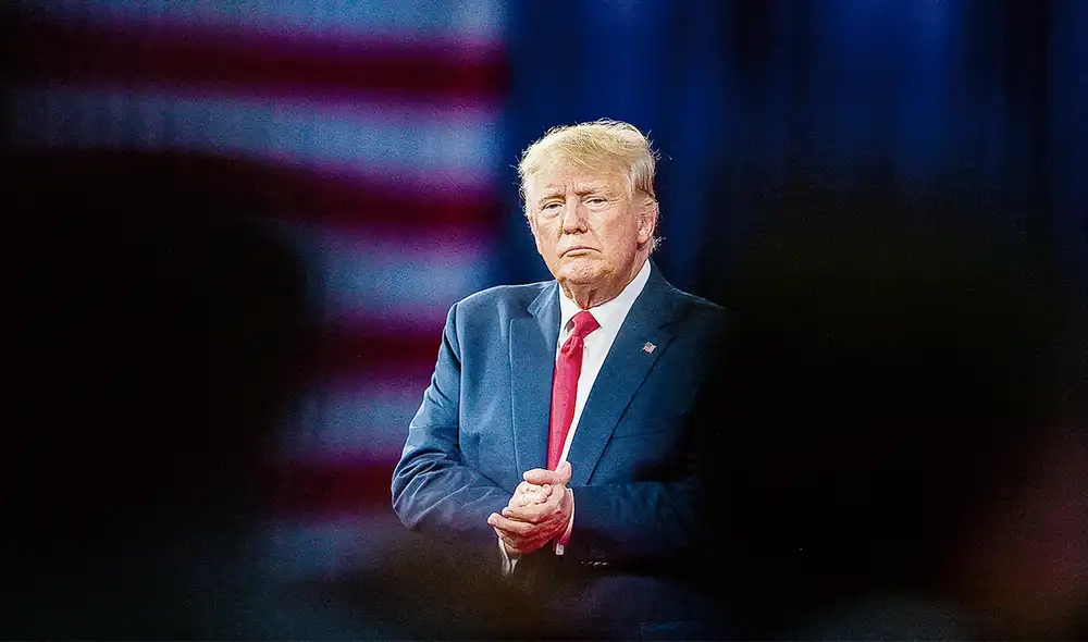 En serios aprietos. Procesos judiciales pueden afectar la carrera política del expresidente Donald Trump. Foto: AFP En serios aprietos. Procesos judiciales pueden afectar la carrera política del expresidente Donald Trump. Foto: AFP