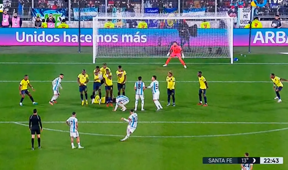 Lionel Messi abrió el marcador en el Mâs Monumental ante Ecuador. Foto: captura/TV Pública