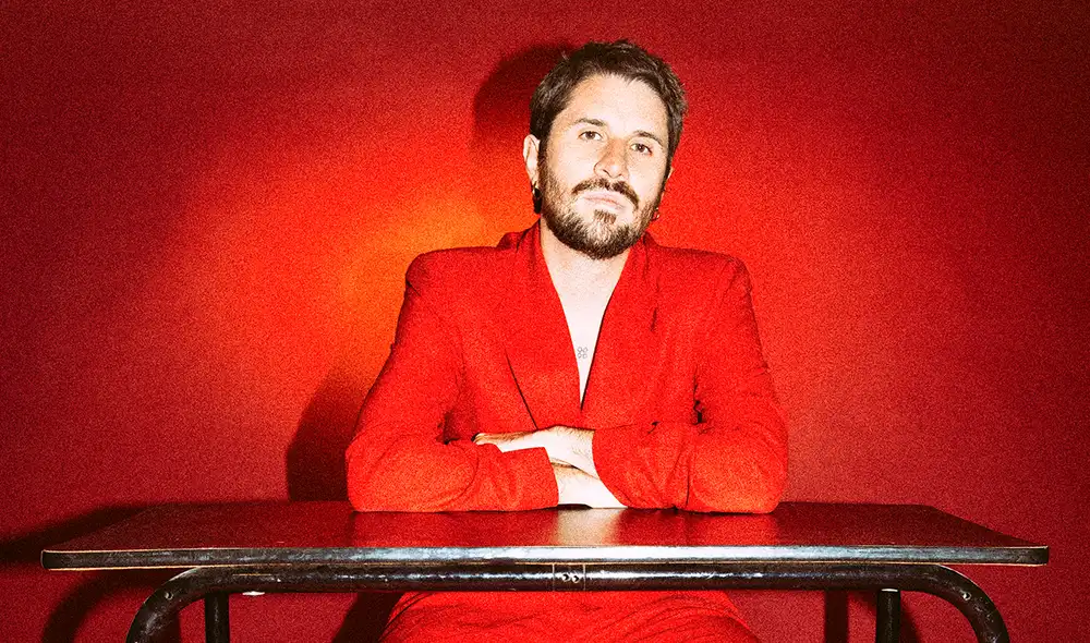 Juan Pablo Vega estrena 'Tampoco poco', una colaboración con Irepaluza. Foto: difusión