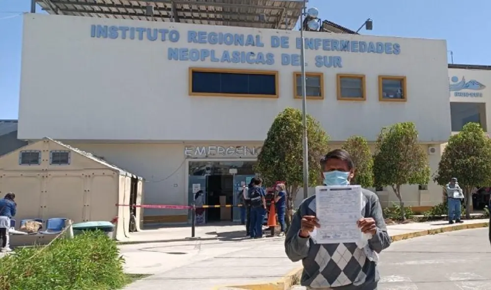 Abuelito pide apoyo para su nieto que padece de cáncer. Foto: HBA noticias - Video: RPP Arequipa Abuelito pide apoyo para su nieto que padece de cáncer. Foto: HBA noticias - Video: RPP Arequipa