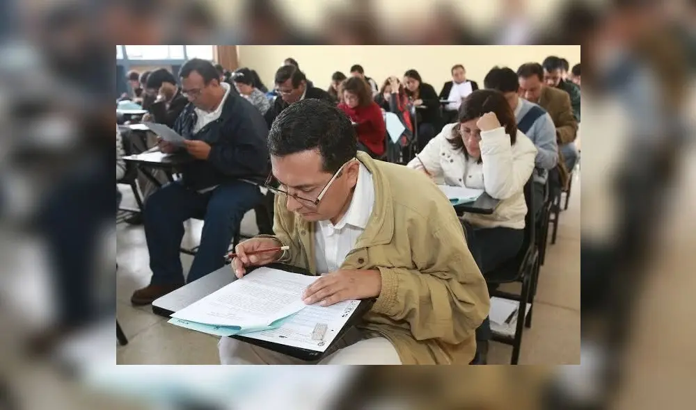 Minedu decidió aumentar el sueldo docente en S/500 para el 2023. Foto: Andina