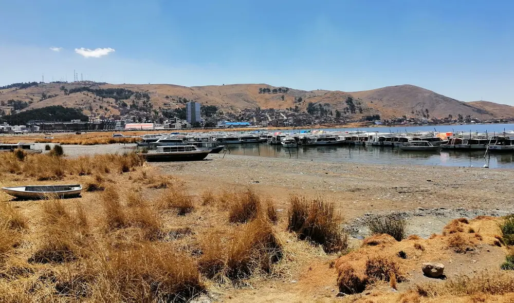 Baja de nivel de agua en el lago es preocupante. Foto: La República