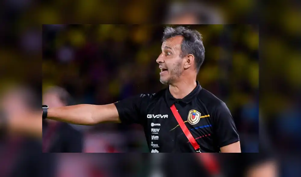 Fernando Batista tratrá de conseguir su primera victoria como DT de Venezuela ante Paraguay. Foto: La Vinotinto Fernando Batista tratrá de conseguir su primera victoria como DT de Venezuela ante Paraguay. Foto: La Vinotinto