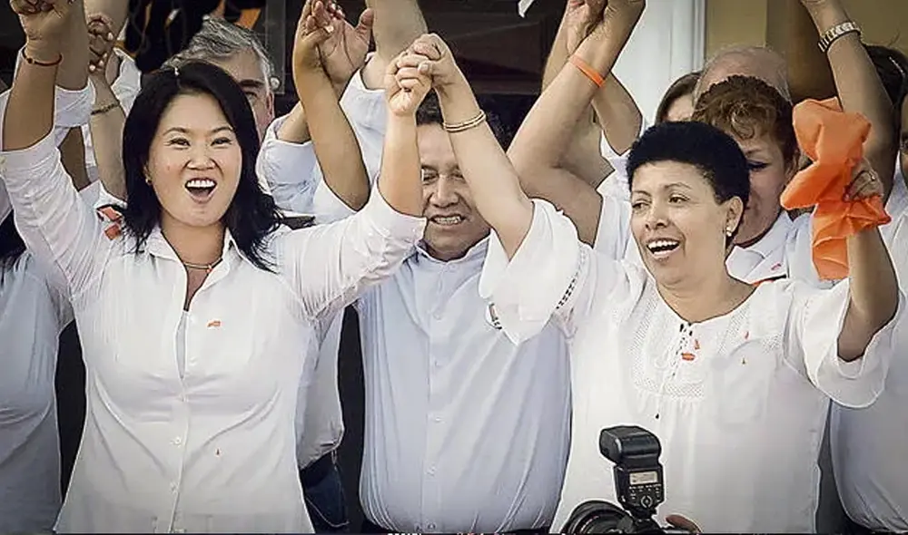 Keiko Fujimori controla con Martha Moyano la Comisión de Constitución. (Foto: Difusión) Keiko Fujimori controla con Martha Moyano la Comisión de Constitución. (Foto: Difusión)