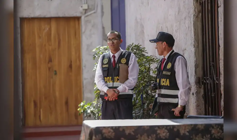 Tormenta. Hermandad del Señor de Los Milagros en problemas. Integrantes se acusan. Foto: La República Tormenta. Hermandad del Señor de Los Milagros en problemas. Integrantes se acusan. Foto: La República