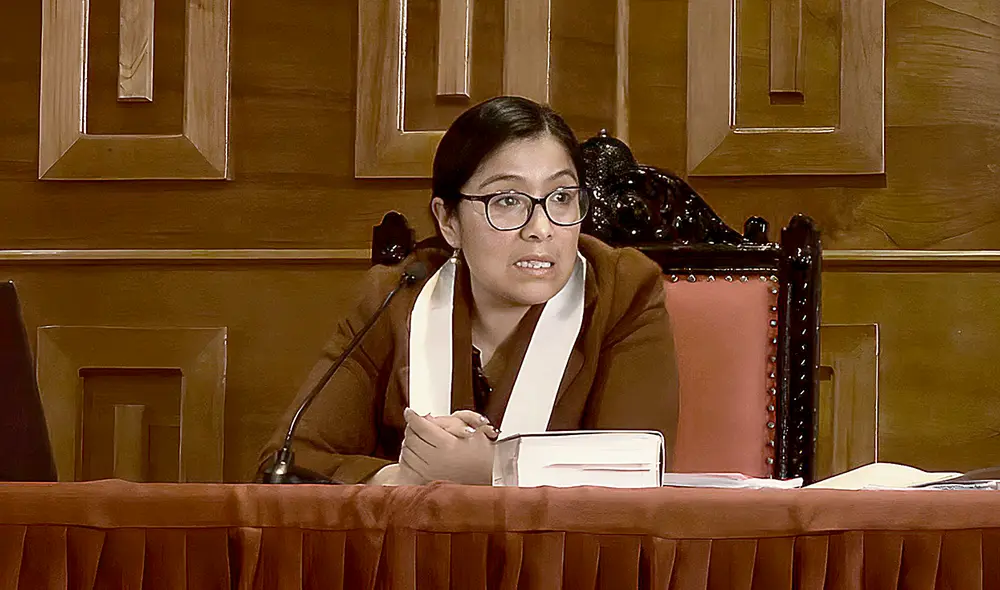 En el ojo público. La titular del Sexto Juzgado de Investigación Preparatoria de Cusco, Zulay Sánchez, permitió la libertad de líder Rosa Huayhua, hoy prófuga. Foto: difusión En el ojo público. La titular del Sexto Juzgado de Investigación Preparatoria de Cusco, Zulay Sánchez, permitió la libertad de líder Rosa Huayhua, hoy prófuga. Foto: difusión