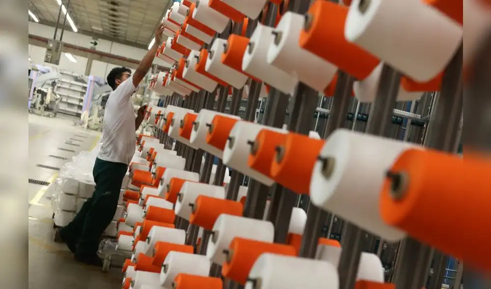 El PBI se contrae un 1,29% en julio de 2023, marcando el tercer mes consecutivo en negativo