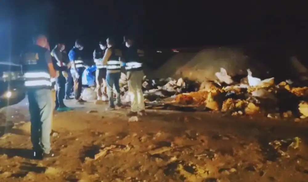 Familiares lamentan el hallazgo. Foto: PNP Familiares lamentan el hallazgo. Foto: PNP