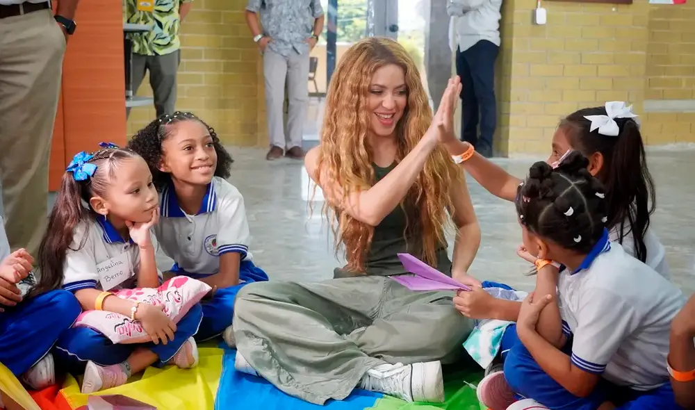 Shakira viajó hasta Colombia con sus hijos Milan y Sasha para ser partícipes de la inauguración de un nuevo colegio de su fundación. Foto: Forbes Colombia Shakira viajó hasta Colombia con sus hijos Milan y Sasha para ser partícipes de la inauguración de un nuevo colegio de su fundación. Foto: Forbes Colombia