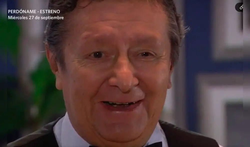 Peter sonríe luego de ser invitado por Francesca a un viaje por Europa. Foto: América TV Peter sonríe luego de ser invitado por Francesca a un viaje por Europa. Foto: América TV